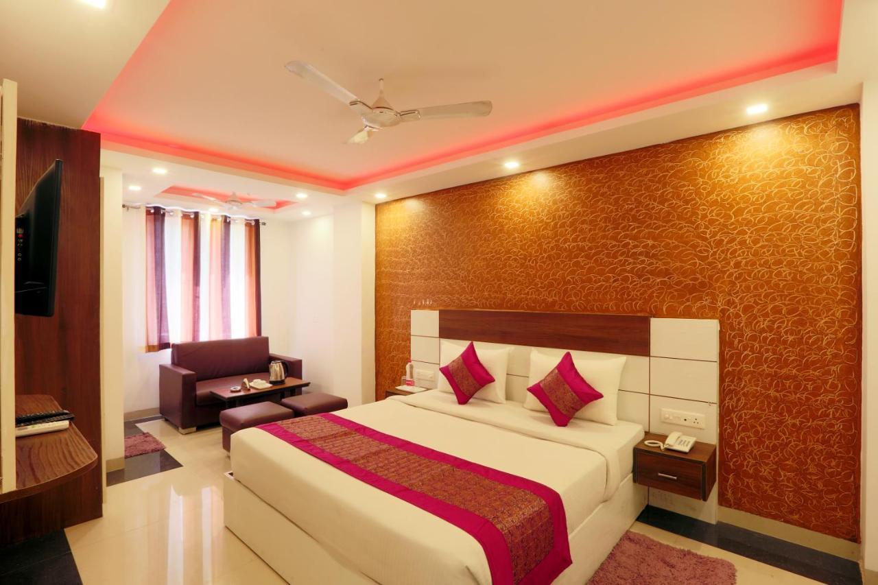 Hotel Square Stay Nueva Delhi Exterior foto