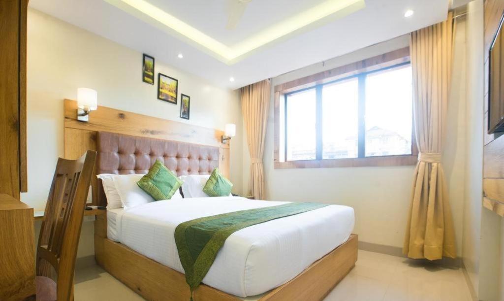 Hotel Square Stay Nueva Delhi Exterior foto